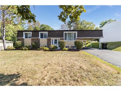 19 Mooers Dr, Fredericton, NB 