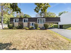 19 Mooers DR  Fredericton, NB E3C 1K9