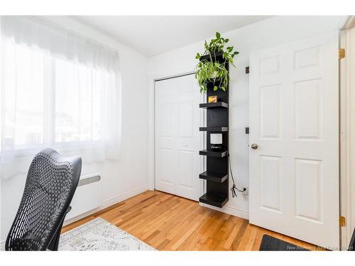 19 Mooers Dr, Fredericton, NB 