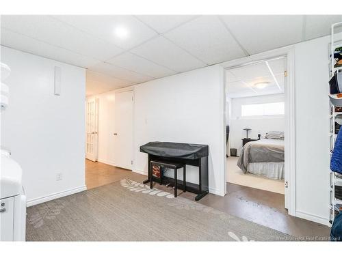 19 Mooers Dr, Fredericton, NB 