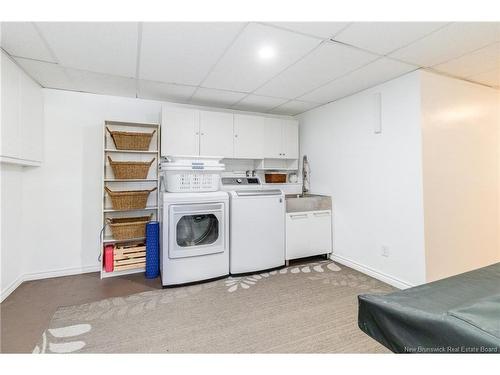 19 Mooers Dr, Fredericton, NB 