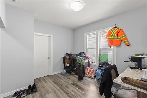 258 Cathedral Ave, Winnipeg, MB 