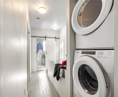 258 Cathedral Ave, Winnipeg, MB 