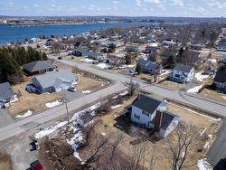 992 Westmount Road Westmount, NS B1R 1C6