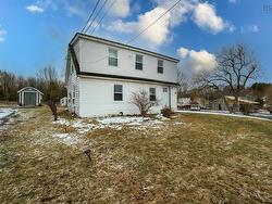 33 Riverview Road Hantsport, NS B0P 1P0