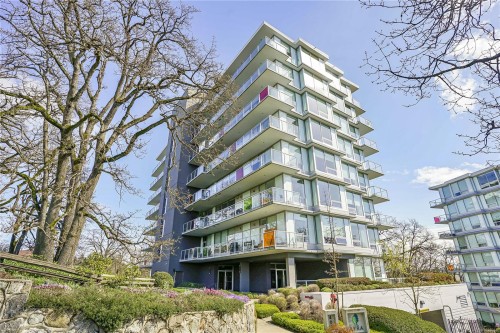 402-4011 Rainbow Hill Lane  Saanich, BC V8X 0B6