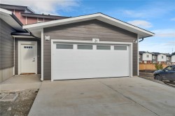 33-850 Park Forest Dr Campbell River, BC V9W 0H9