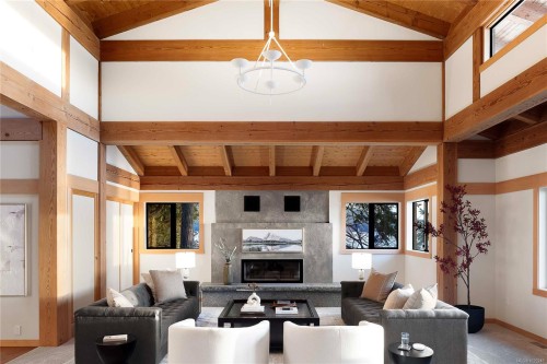 250 Holmes Rd, Salt Spring, BC 