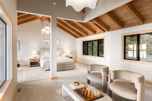 250 Holmes Rd, Salt Spring, BC 