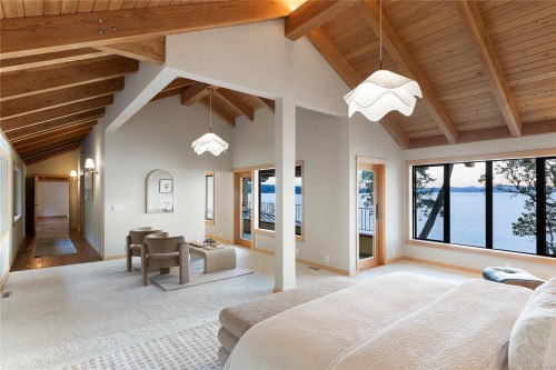 250 Holmes Rd, Salt Spring, BC 