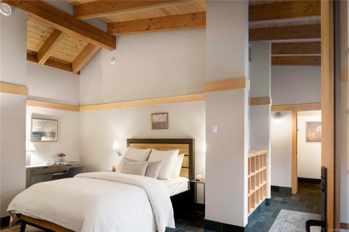 250 Holmes Rd, Salt Spring, BC 