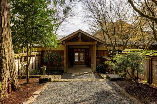 250 Holmes Rd, Salt Spring, BC 