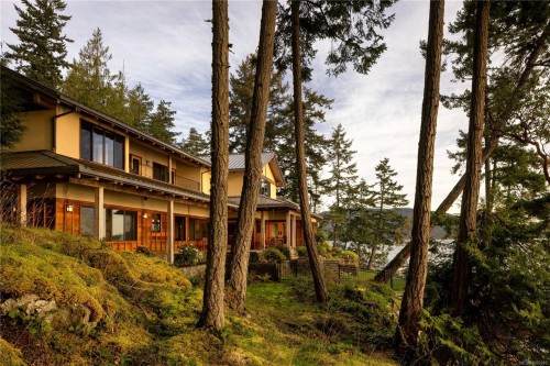 250 Holmes Rd, Salt Spring, BC 