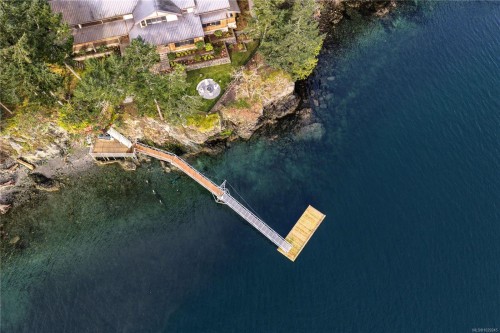 250 Holmes Rd, Salt Spring, BC 