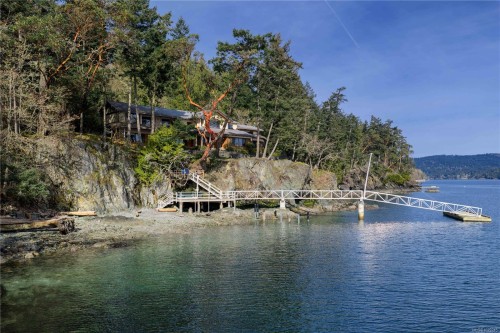 250 Holmes Rd, Salt Spring, BC 