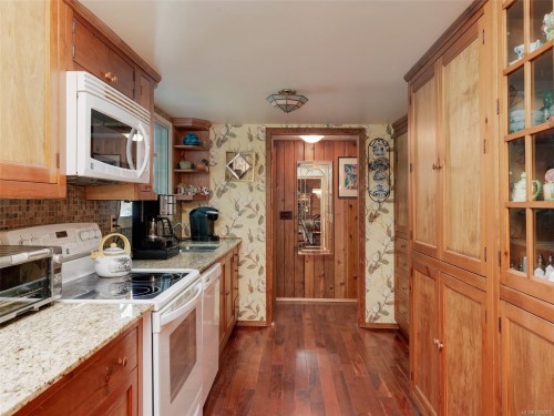 3781 Phillips Rd, Sooke, BC 