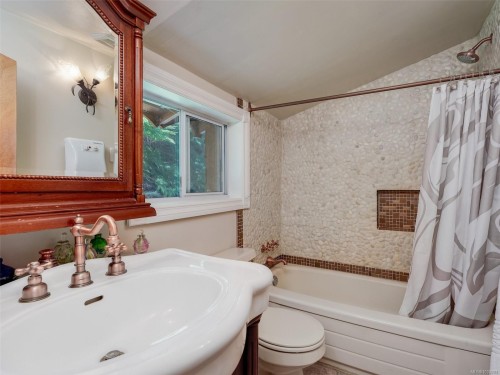 3781 Phillips Rd, Sooke, BC 