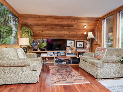 3781 Phillips Rd, Sooke, BC 