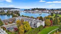 118-10459 Resthaven Dr Sidney, BC V8L 3H6