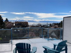 11-333 Robert St Victoria, BC V9A 3L3