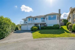 114 Nona Pl Nanaimo, BC V9V 1B6