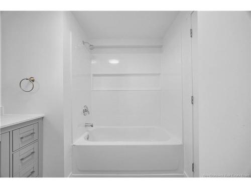 27 Dwayne Ave, Quispamsis, NB 