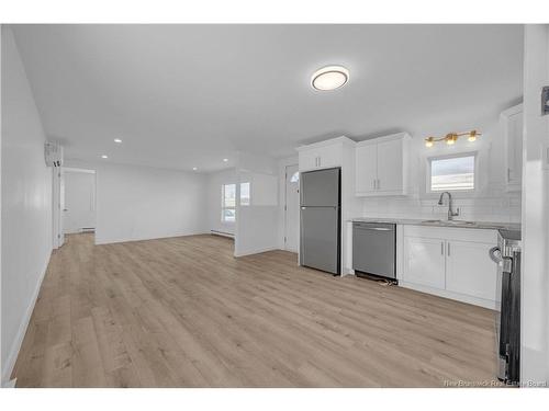 27 Dwayne Ave, Quispamsis, NB 