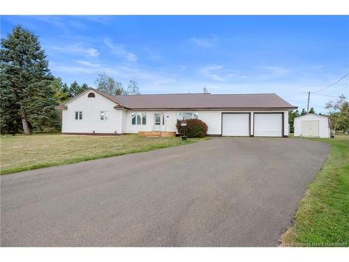 3 Chatellerault Ave, Saint-Antoine, NB 
