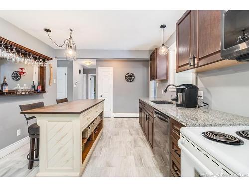 28 Christopher Dr, Burton, NB 