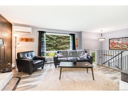 28 Christopher Dr, Burton, NB 