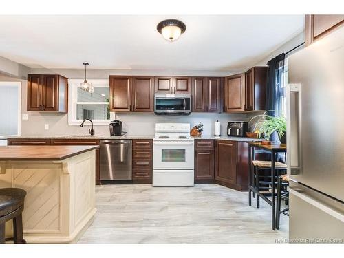 28 Christopher Dr, Burton, NB 