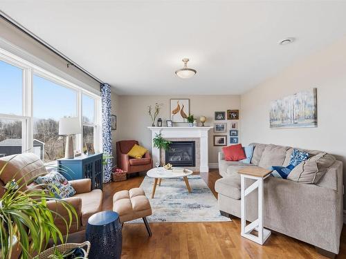 397 Hemlock Drive, Upper Tantallon, NS - Indoor Photo Showing Living Room With Fireplace