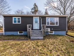 56 Second Avenue Digby, NS B0V 1A0