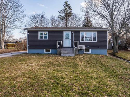 56 Second Avenue, Digby, NS 