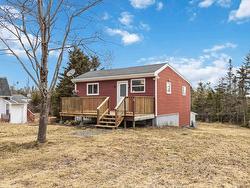 8 Faulkner Crescent Head Of Jeddore, NS B0J 1P0