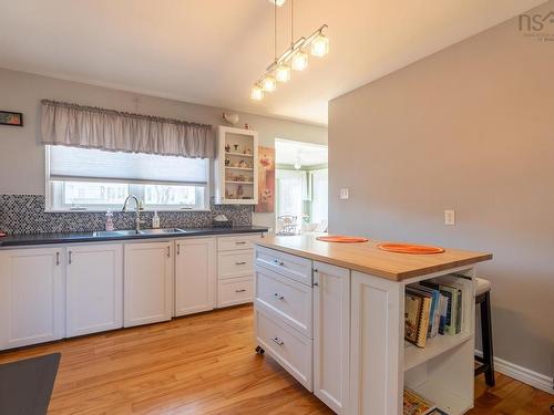 1 Juniper Crescent, Leiblin Park, NS 
