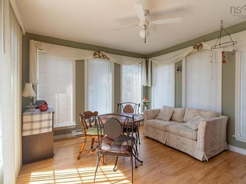 1 Juniper Crescent, Leiblin Park, NS 