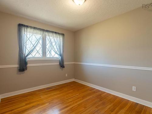 1 Juniper Crescent, Leiblin Park, NS 