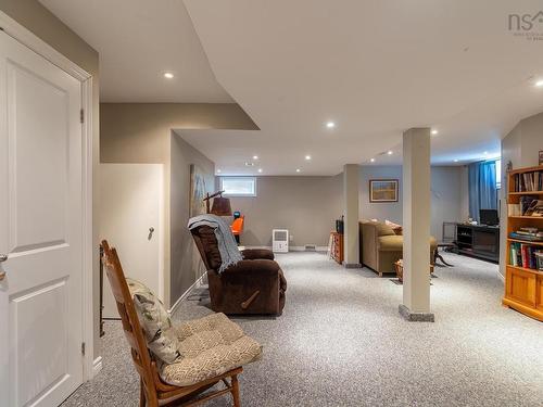 1 Juniper Crescent, Leiblin Park, NS 