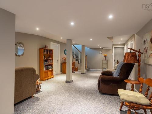 1 Juniper Crescent, Leiblin Park, NS 