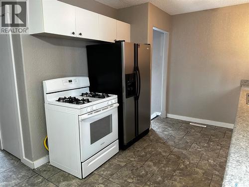 619 Guy Place, La Ronge, SK - Indoor Photo Showing Kitchen