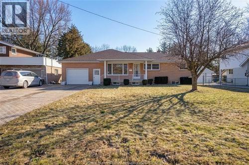 651 MORAND STREET  Windsor, ON N9G 1J1