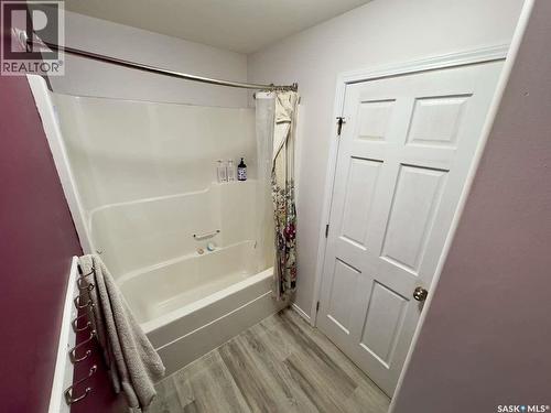 121 Martens Crescent, Warman, SK - Indoor Photo Showing Bathroom