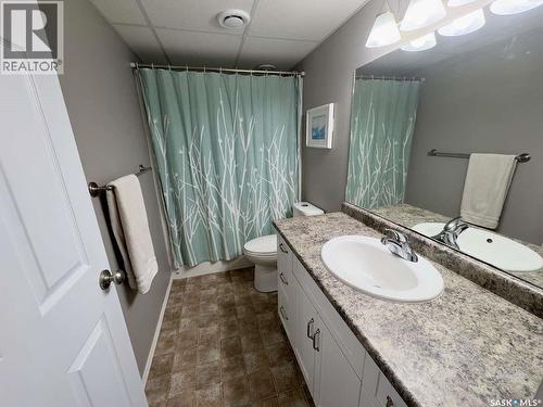 121 Martens Crescent, Warman, SK - Indoor Photo Showing Bathroom