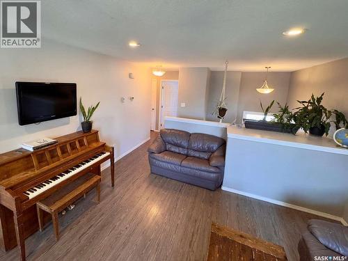 121 Martens Crescent, Warman, SK - Indoor Photo Showing Other Room