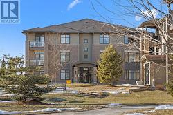 B102 - 210 JANKA PRIVATE  Ottawa, ON K2V 0E6