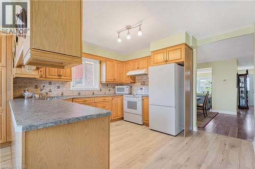 78 Esther Avenue, Cambridge, ON - Indoor Photo Showing Kitchen