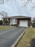 34 RANCHDALE Drive Unit# LOWER Hamilton, ON L8V 2M1