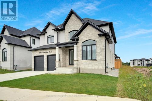 7251 Silver Creek Circle, London South (South V), ON - Outdoor With Facade