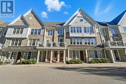 703 - 1011 DETA ROAD  Mississauga, ON L5E 0A2